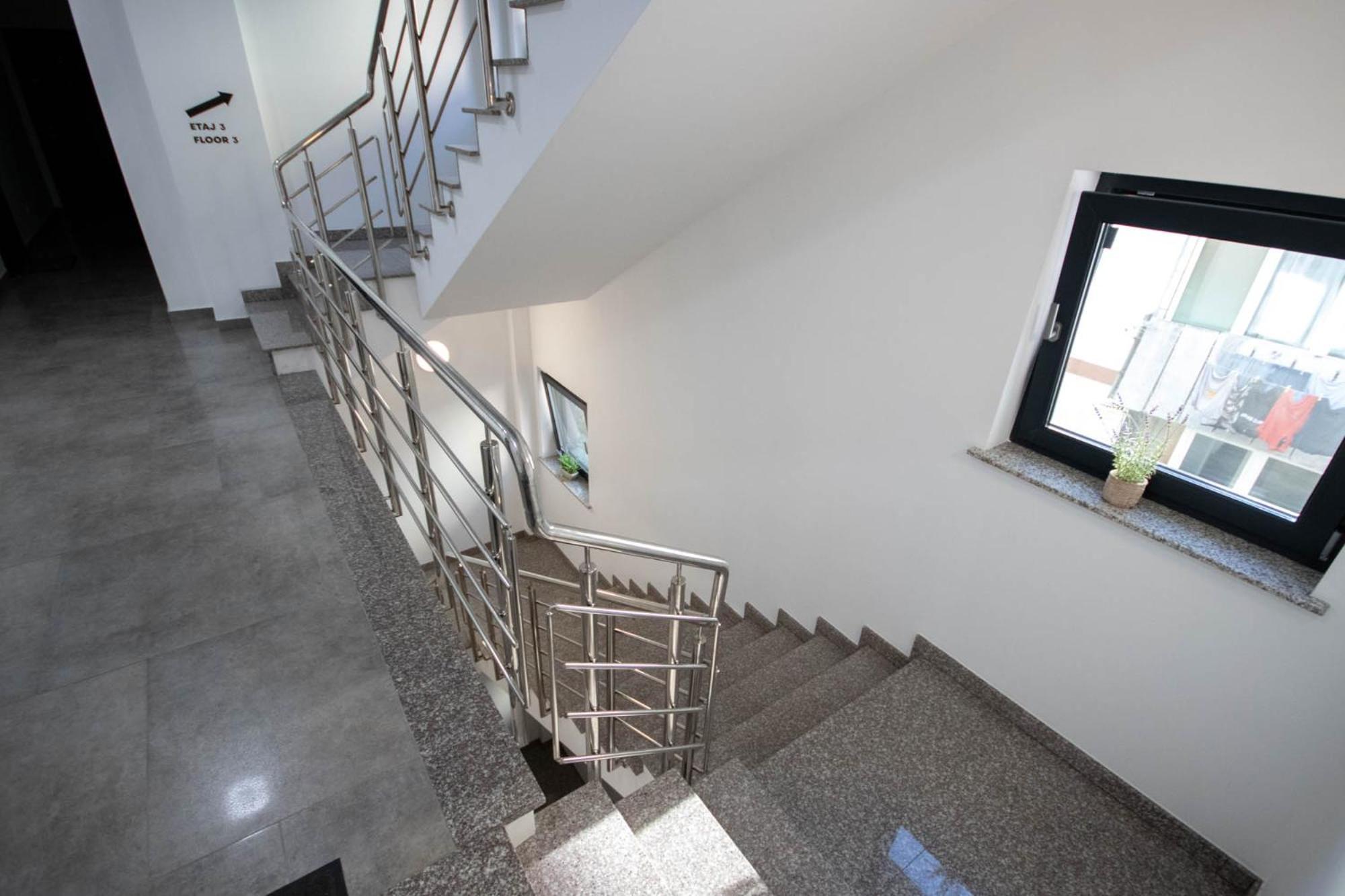 Astar Apartments - Large Rădăuţi Zewnętrze zdjęcie